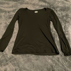 Women’s black long sleeve-T size S